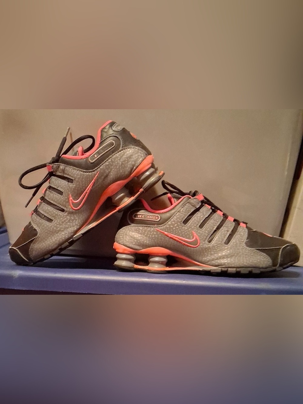 Nike Shox Running Shoes Black/Gray/Pink Size 9 GUC!